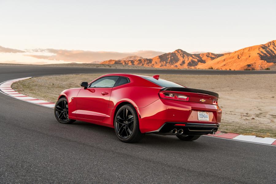  Chevrolet Camaro LT 1LE 2016 года  (фото 10 из 16)